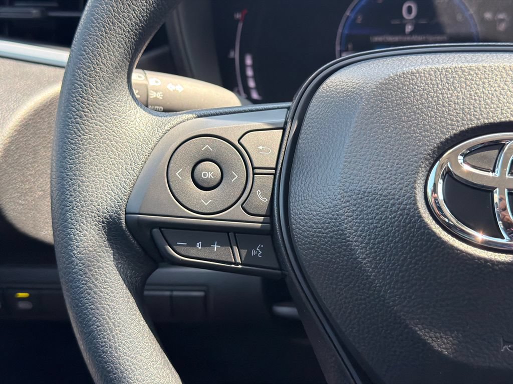 New 2026 Toyota Corolla LE FWD image 30
