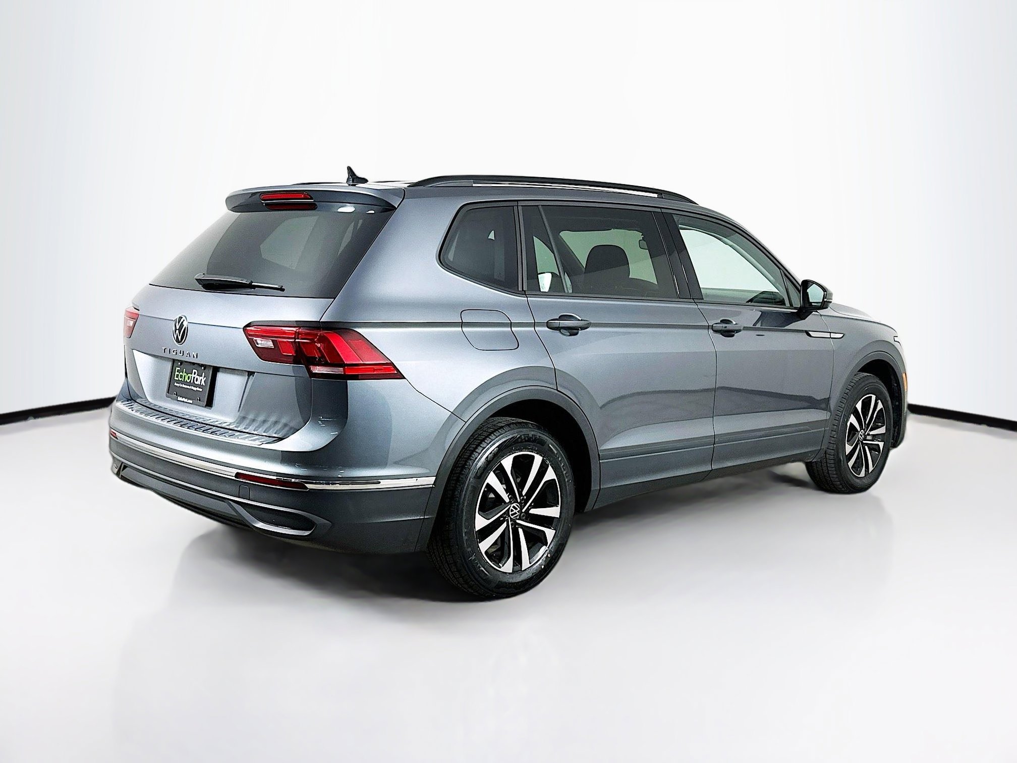 Used 2023 Volkswagen Tiguan S w/ Driver Assistance Package image 9