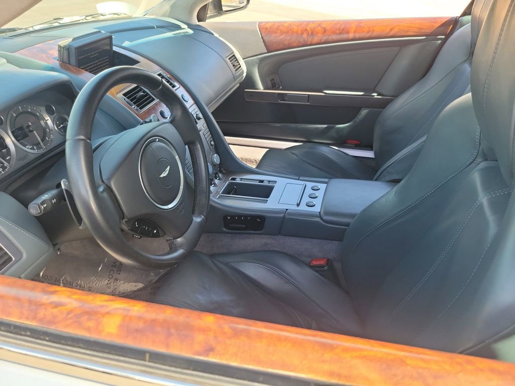 Used 2007 Aston Martin DB9 Volante image 3