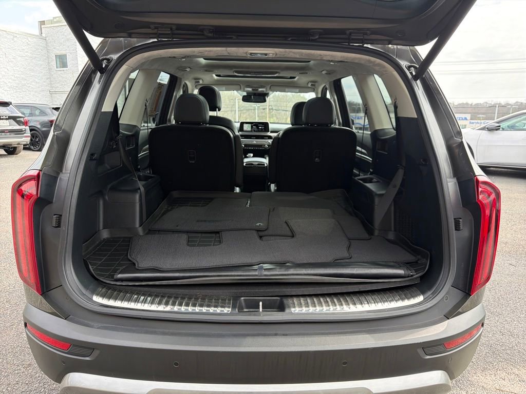 Used 2020 Kia Telluride SX w/ SX Prestige Package image 23