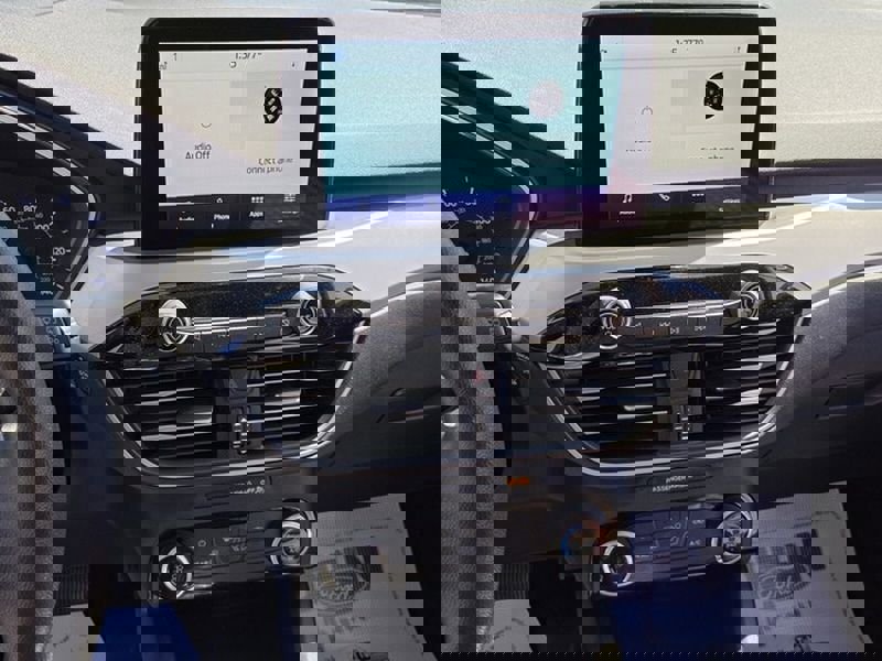 Used 2022 Ford Escape SE w/ SE Sport Appearance Package image 19