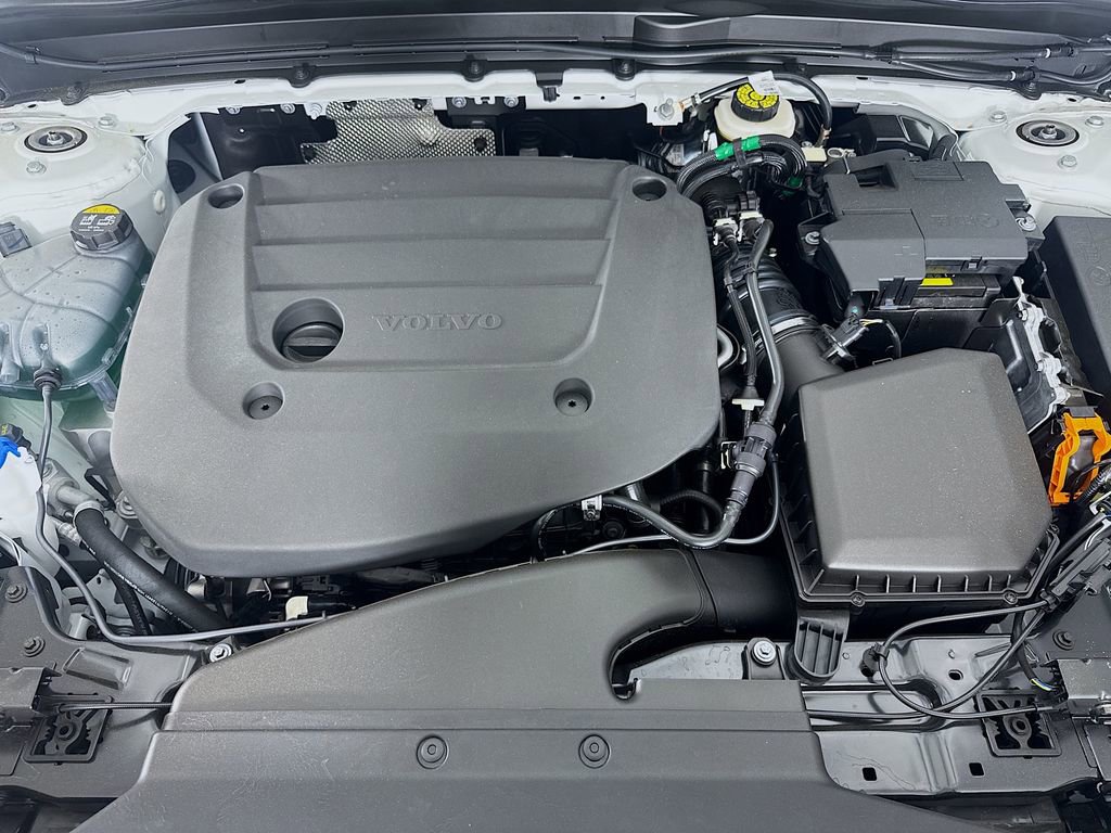 New 2026 Volvo XC40 B4 Plus w/ Protection Package image 31