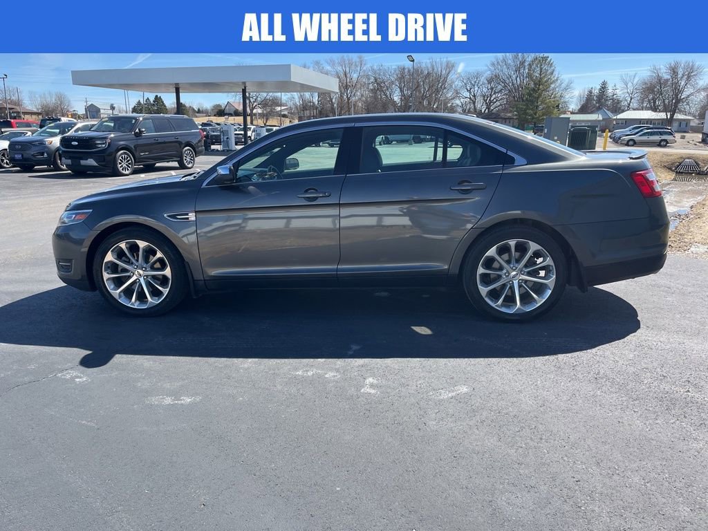 Used 2018 Ford Taurus Limited image 7
