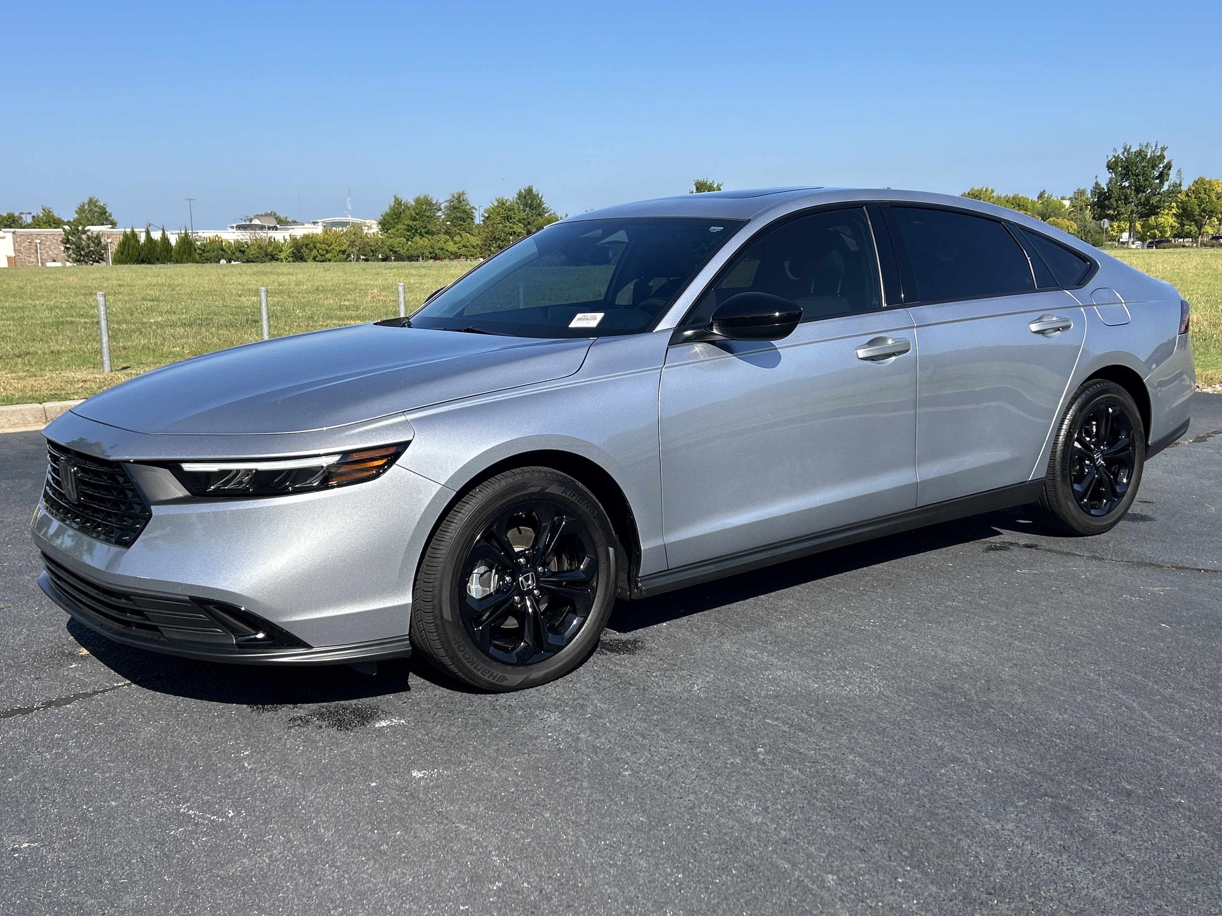 Used 2025 Honda Accord SE image 5