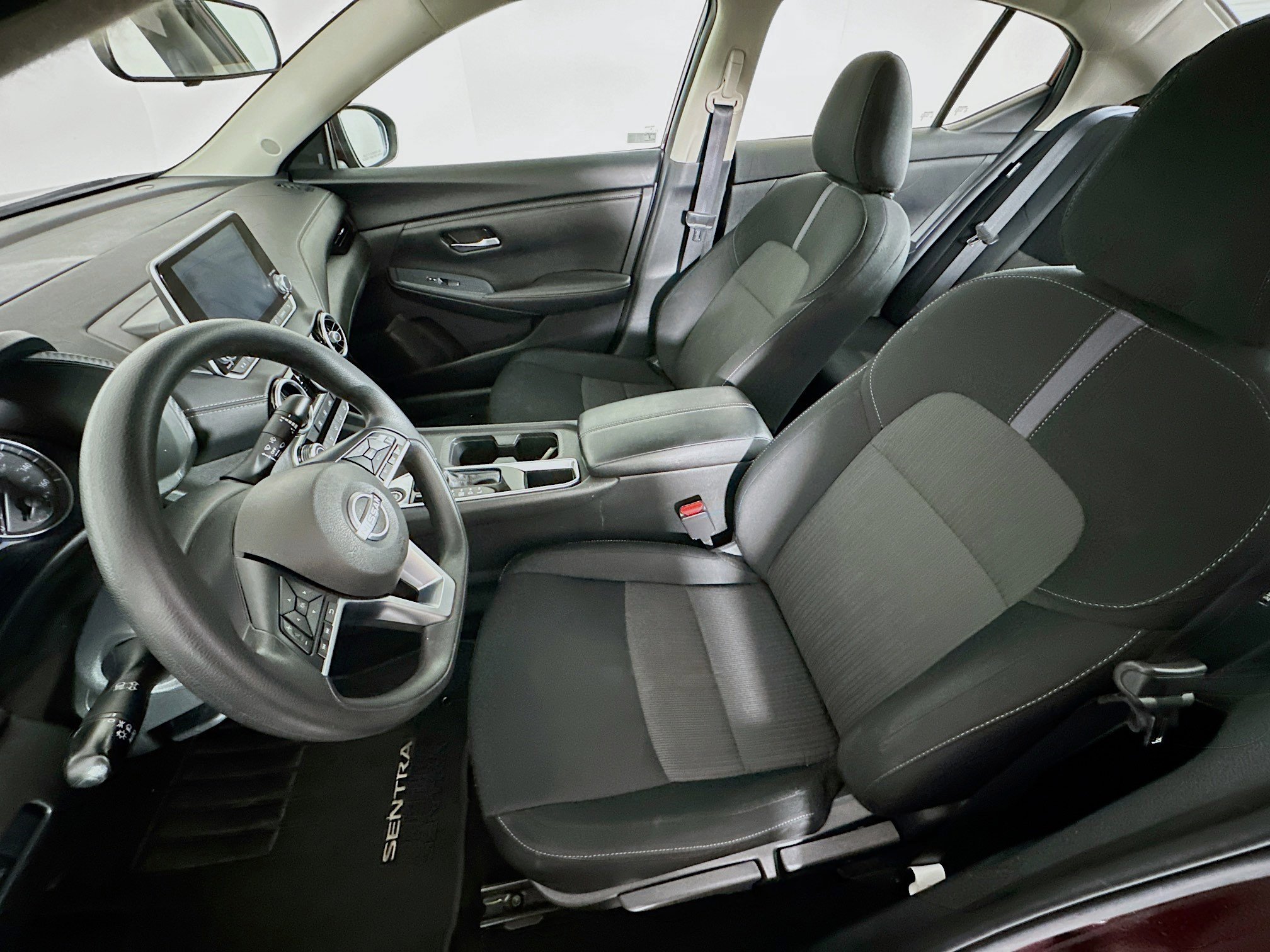 Used 2024 Nissan Sentra SV image 13