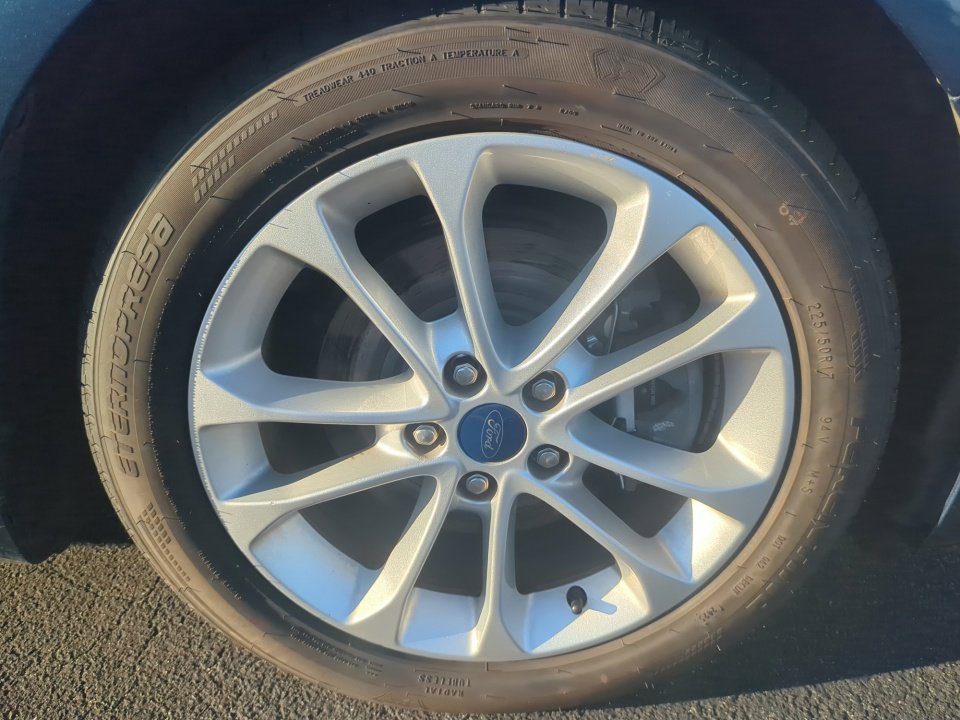 Used 2019 Ford Fusion Energi Titanium image 24