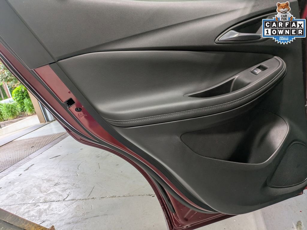Used 2024 Buick Encore GX Avenir w/ Avenir Technology Package FWD image 23