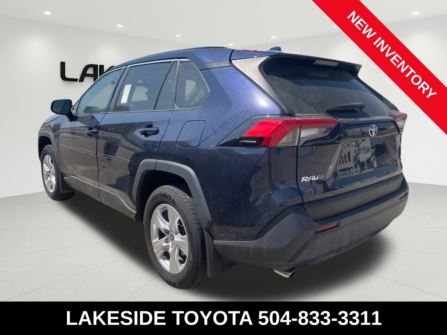 Used 2021 Toyota RAV4 XLE w/ Protection Package (TMS) video 3