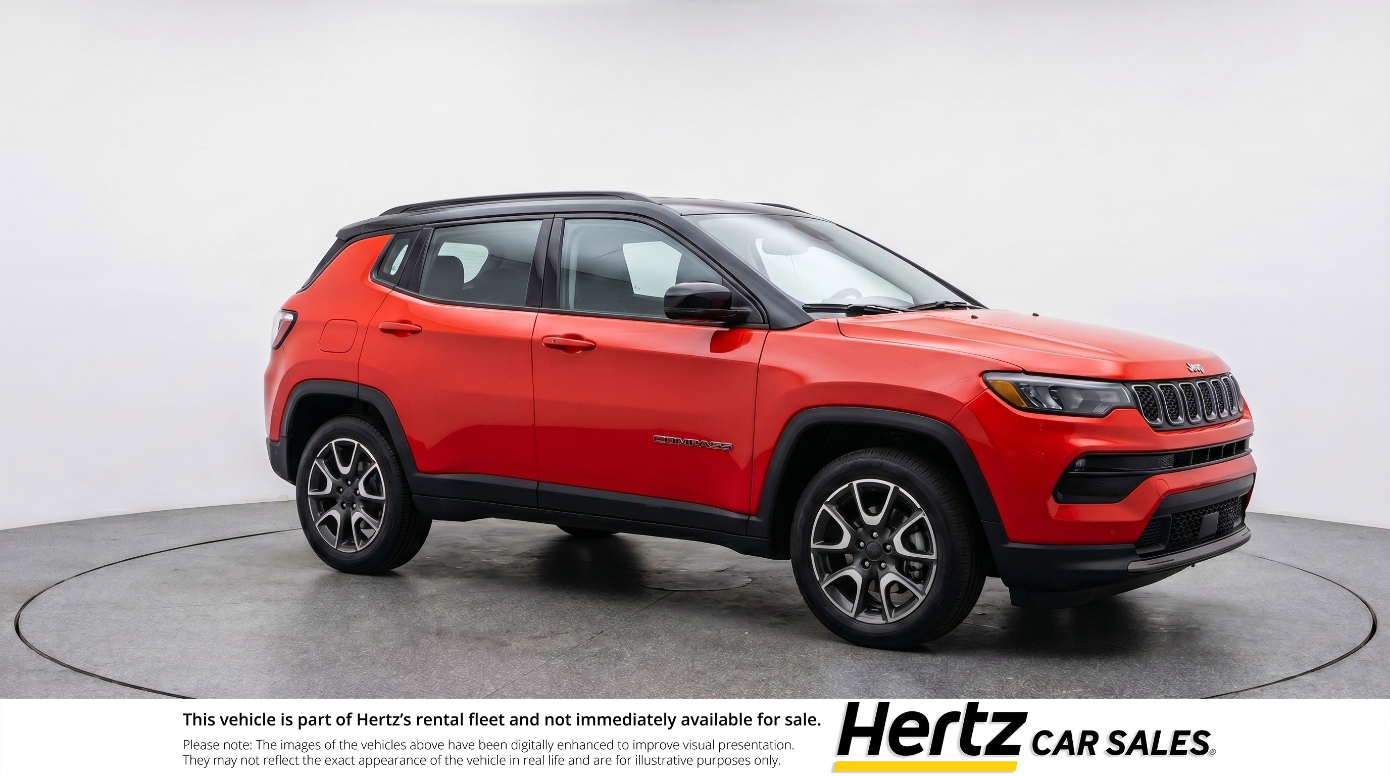 Used 2025 Jeep Compass Trailhawk AWD/4WD image 1