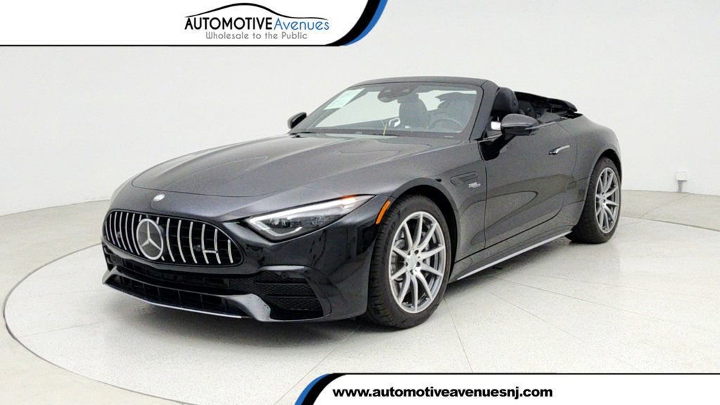 Used 2023 Mercedes-Benz SL 43 AMG image 1