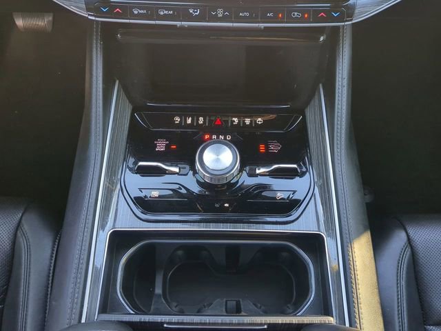 Used 2022 Jeep Wagoneer Series III image 23