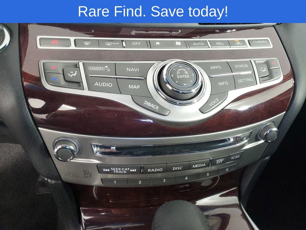 Used 2019 INFINITI Q70 Luxe w/ Proactive Package image 18