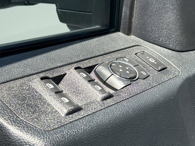 Used 2018 Ford F250 Lariat w/ Lariat Ultimate Package AWD/4WD image 26