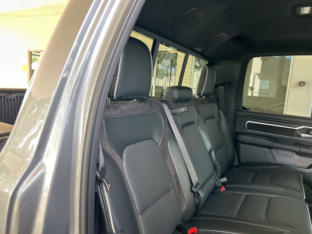 Used 2026 RAM 1500 Laramie AWD/4WD image 33