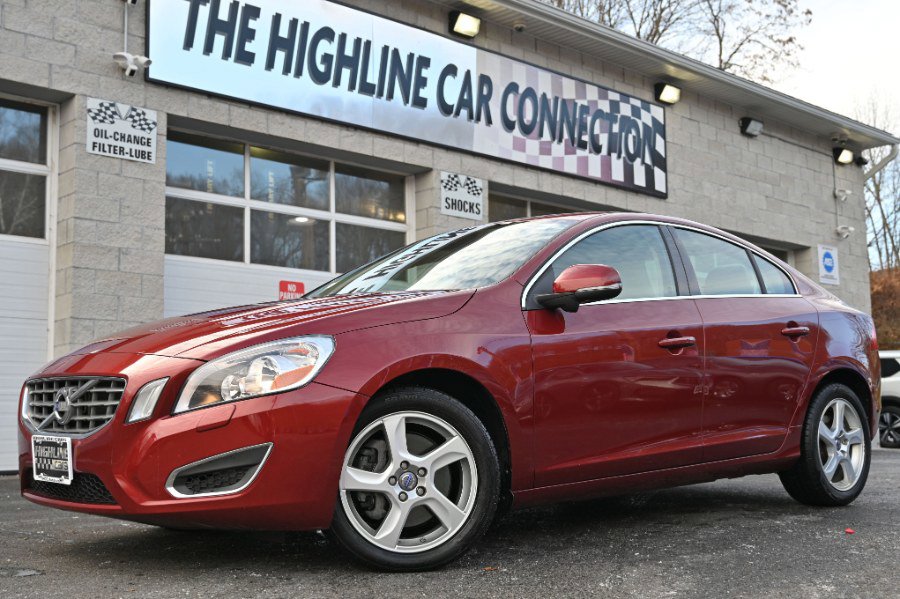 Used 2013 Volvo S60 T5 image 1