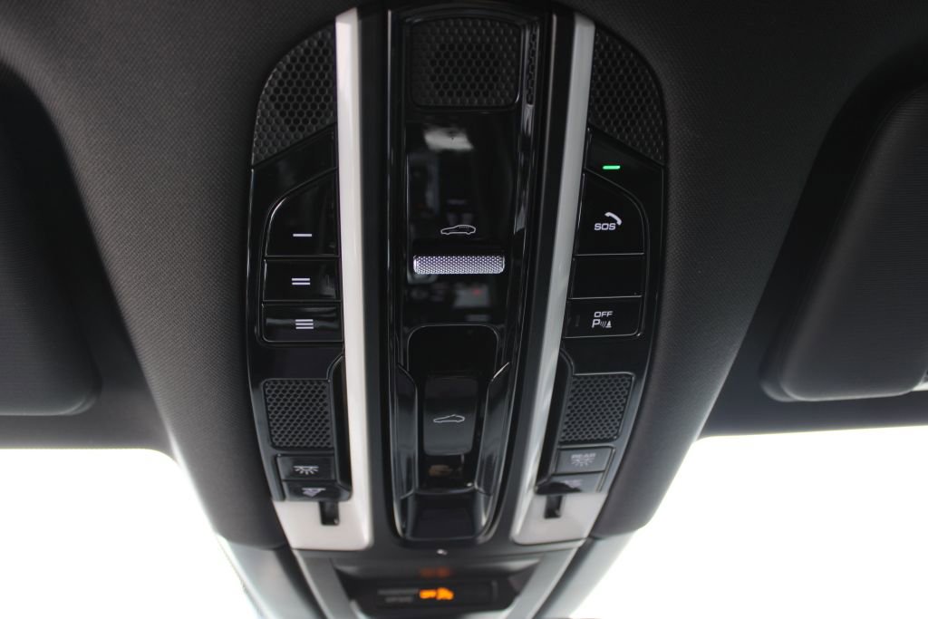 Used 2021 Porsche Cayenne S AWD/4WD image 20