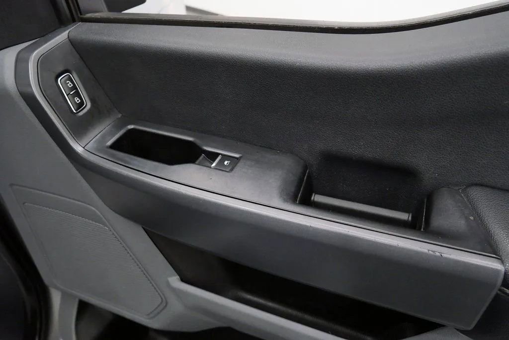 Used 2023 Ford F350 XLT image 18