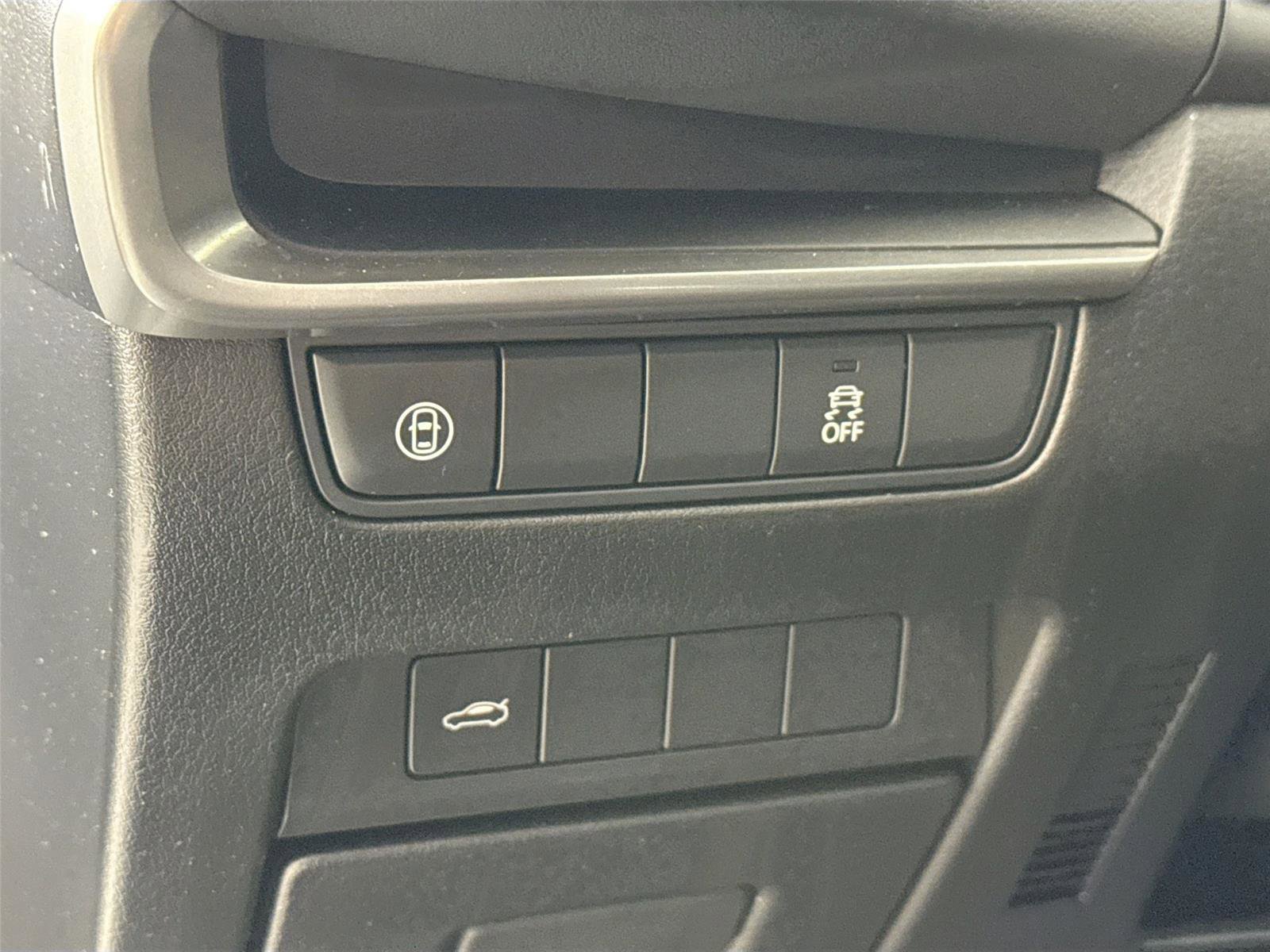 Used 2020 MAZDA MAZDA3 4DR FWD image 14