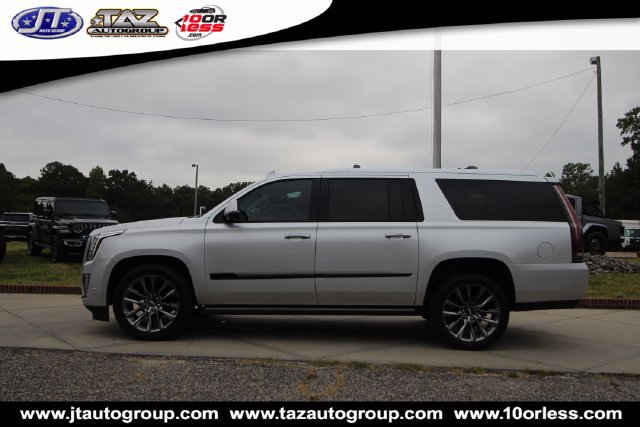 Used 2019 Cadillac Escalade ESV Premium Luxury AWD/4WD image 4