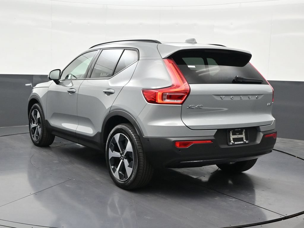 New 2026 Volvo XC40 B5 Plus w/ Protection Package Premier AWD/4WD image 3