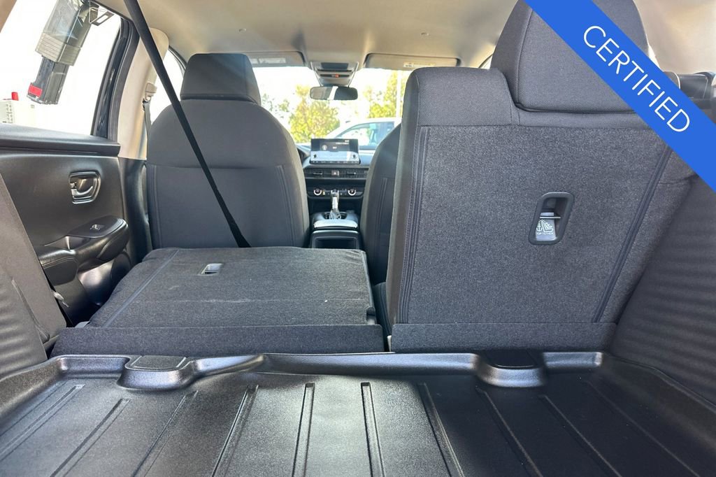 Certified 2025 Honda HR-V LX image 16