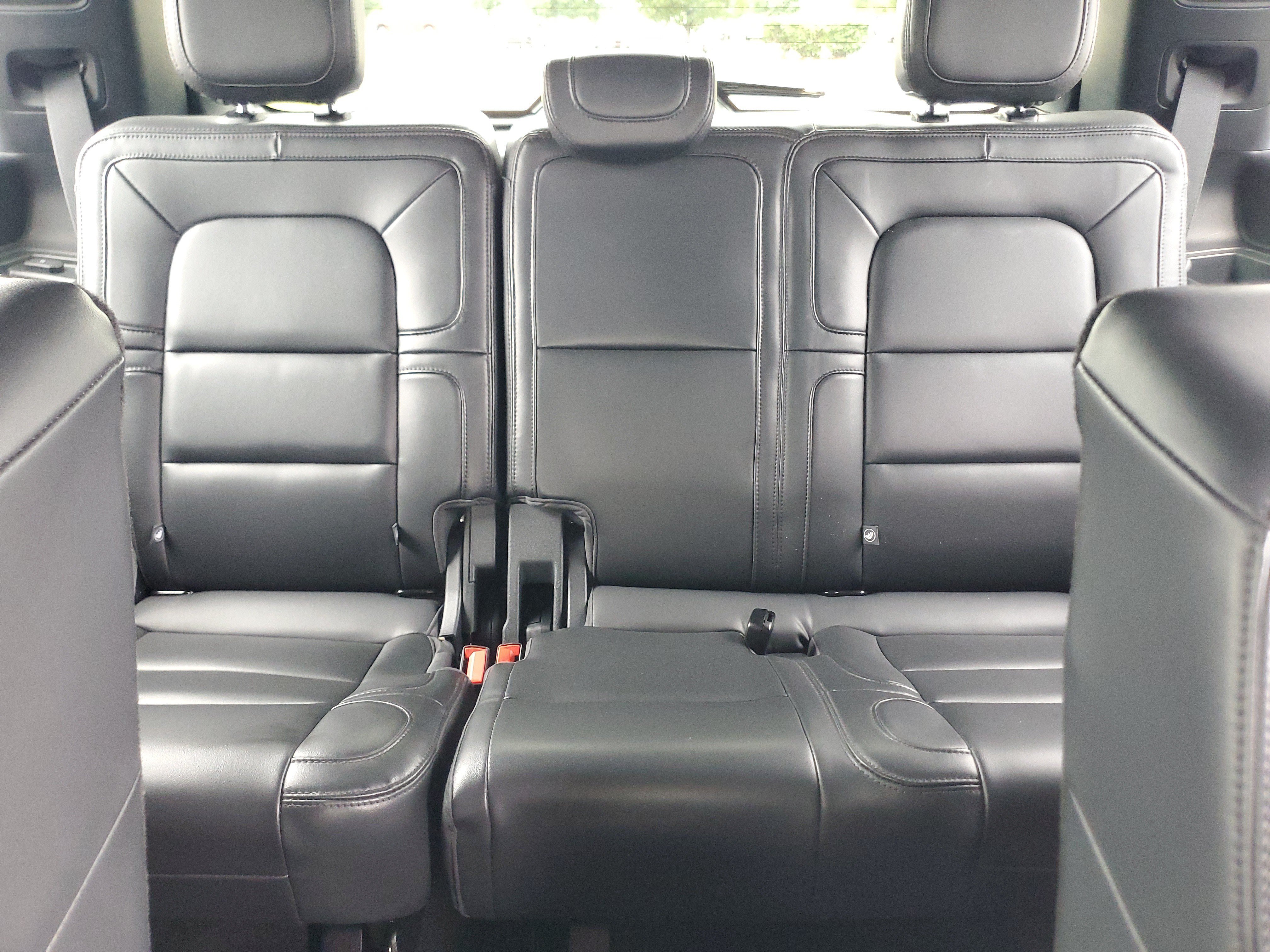 Used 2024 Lincoln Navigator Reserve AWD/4WD image 20