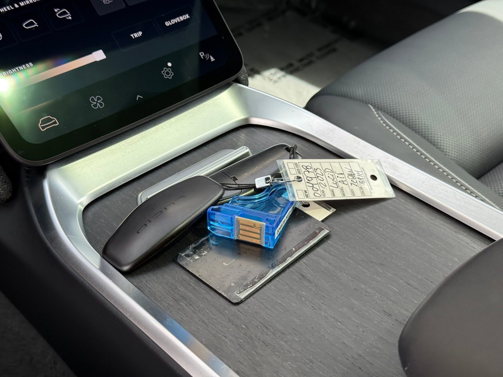 Used 2023 Lucid Air Touring image 37