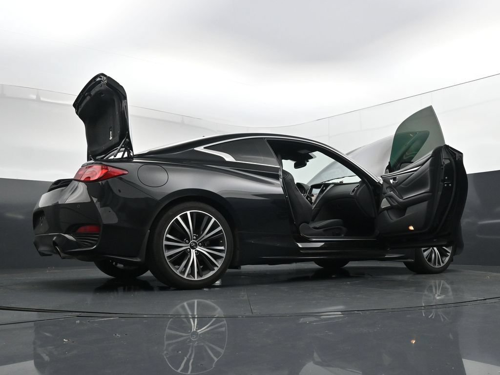 Used 2021 INFINITI Q60 3.0t Luxe w/ Essential Package AWD/4WD image 29