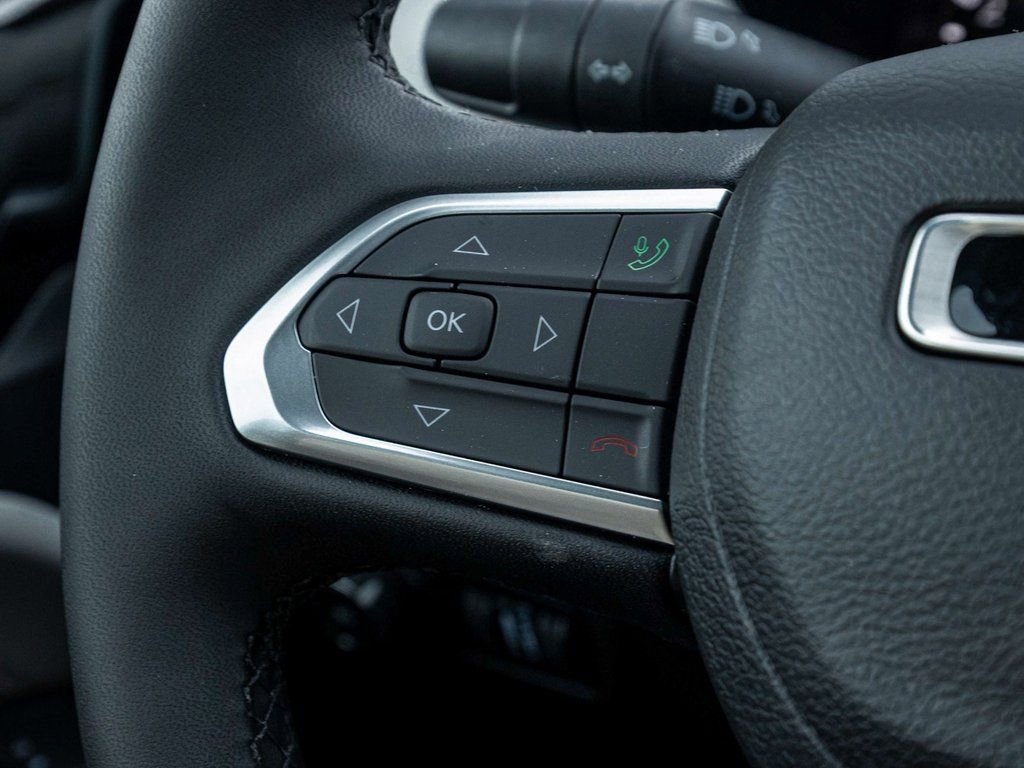 New 2026 Jeep Compass Limited image 11