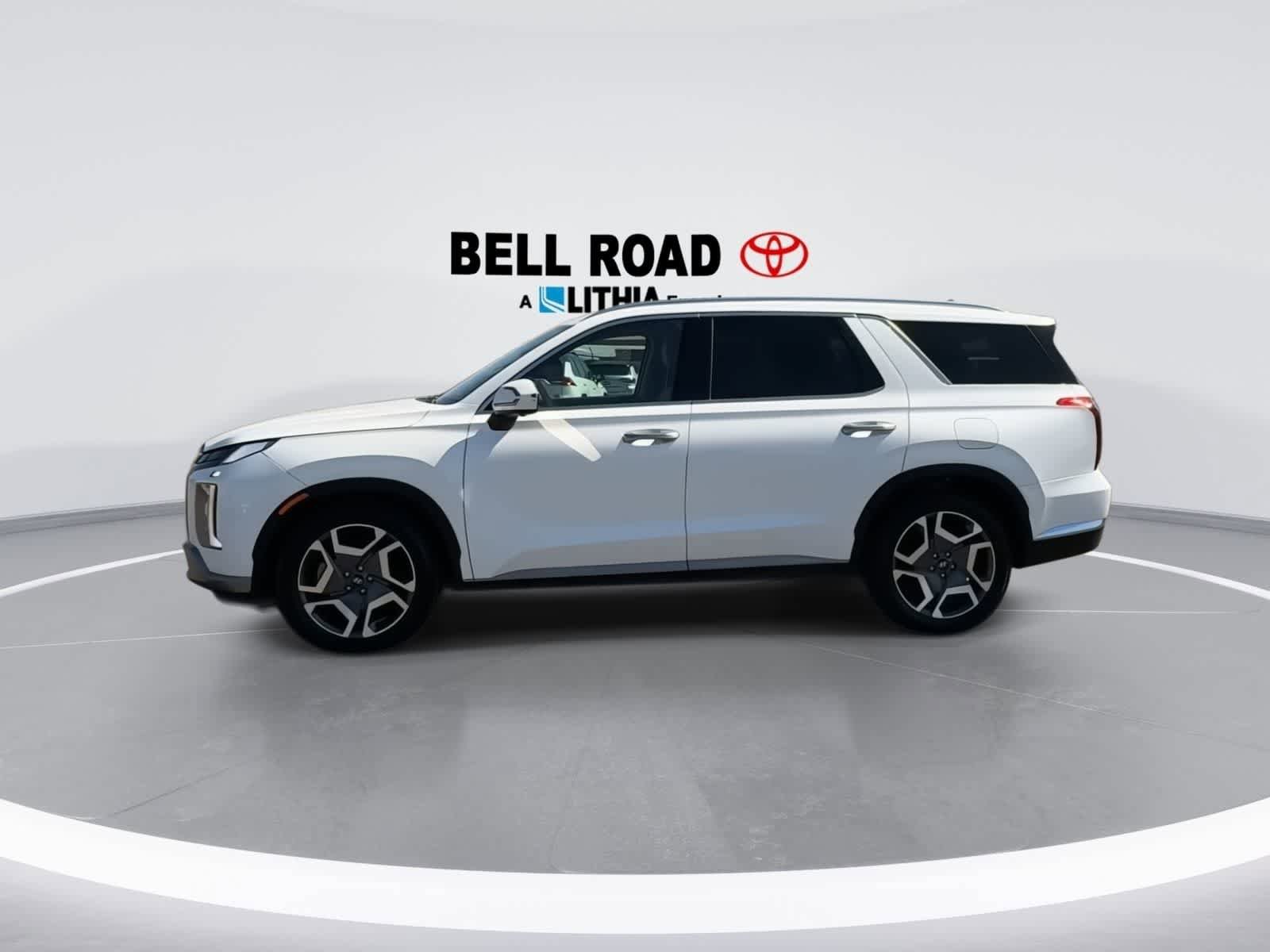 Used 2024 Hyundai Palisade Limited FWD image 5