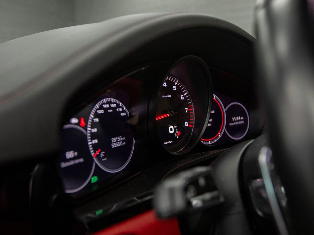 Used 2020 Porsche Cayenne S AWD/4WD image 19