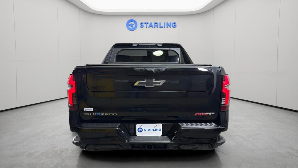 Certified 2024 Chevrolet Silverado EV RST image 3