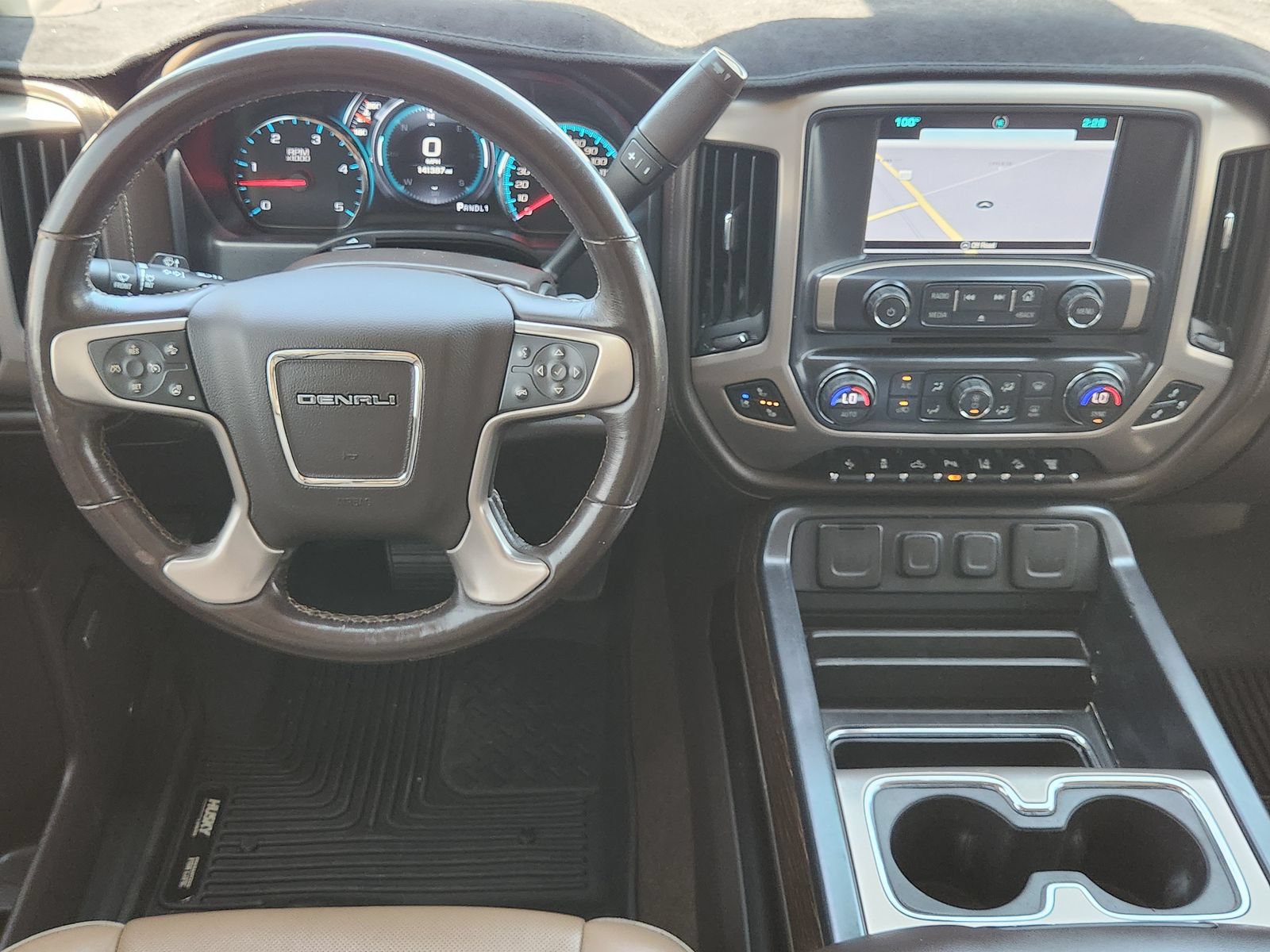 Used 2018 GMC Sierra 2500 Denali w/ Duramax Plus Package AWD/4WD image 28