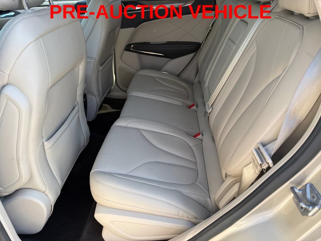 Used 2017 Lincoln MKC Premiere FWD image 11