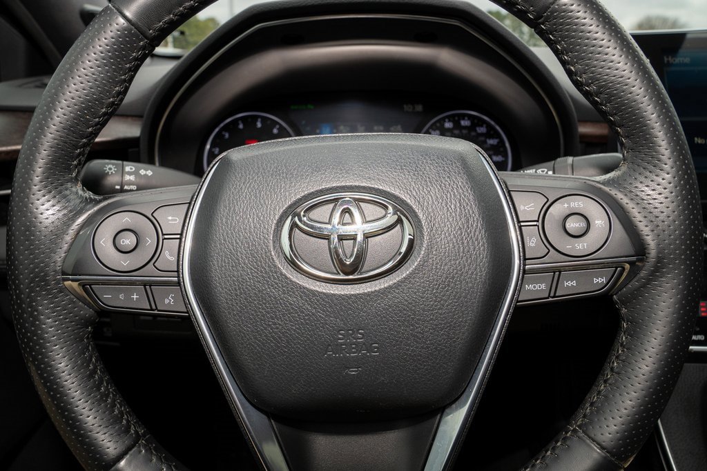 Used 2021 Toyota Avalon Limited w/ Advanced Safety Package image 19