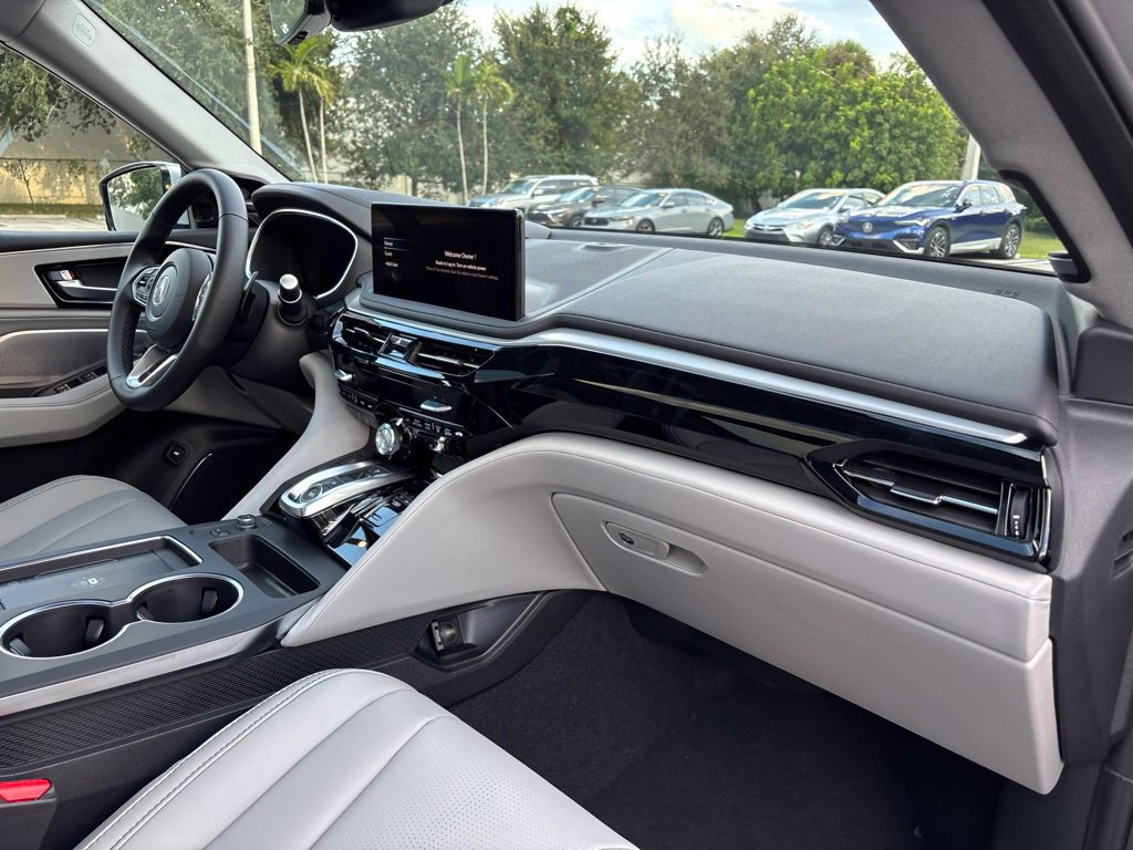 New 2026 Acura MDX w/ Technology Package FWD image 13