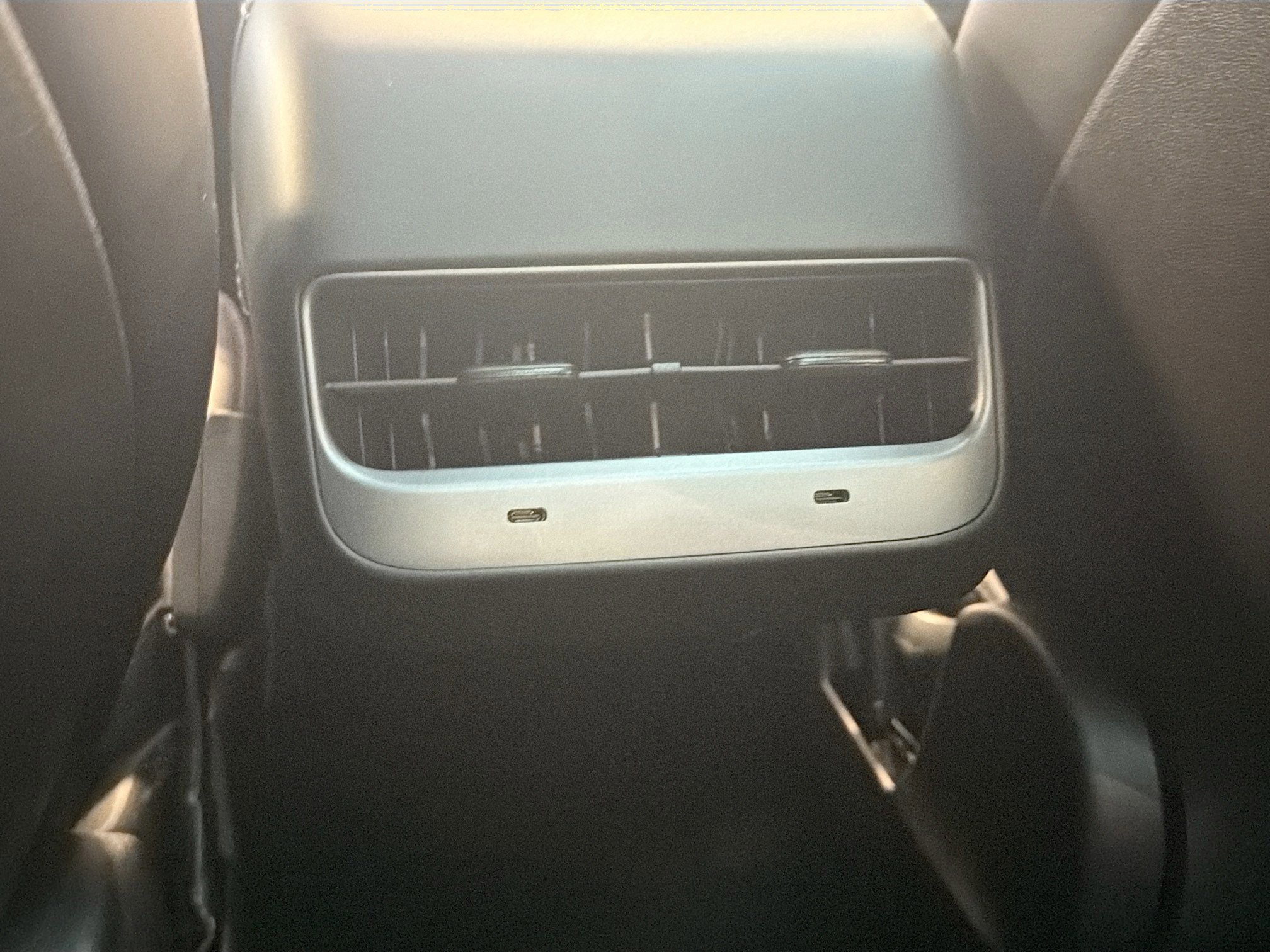 Used 2023 Tesla Model Y Long Range image 27