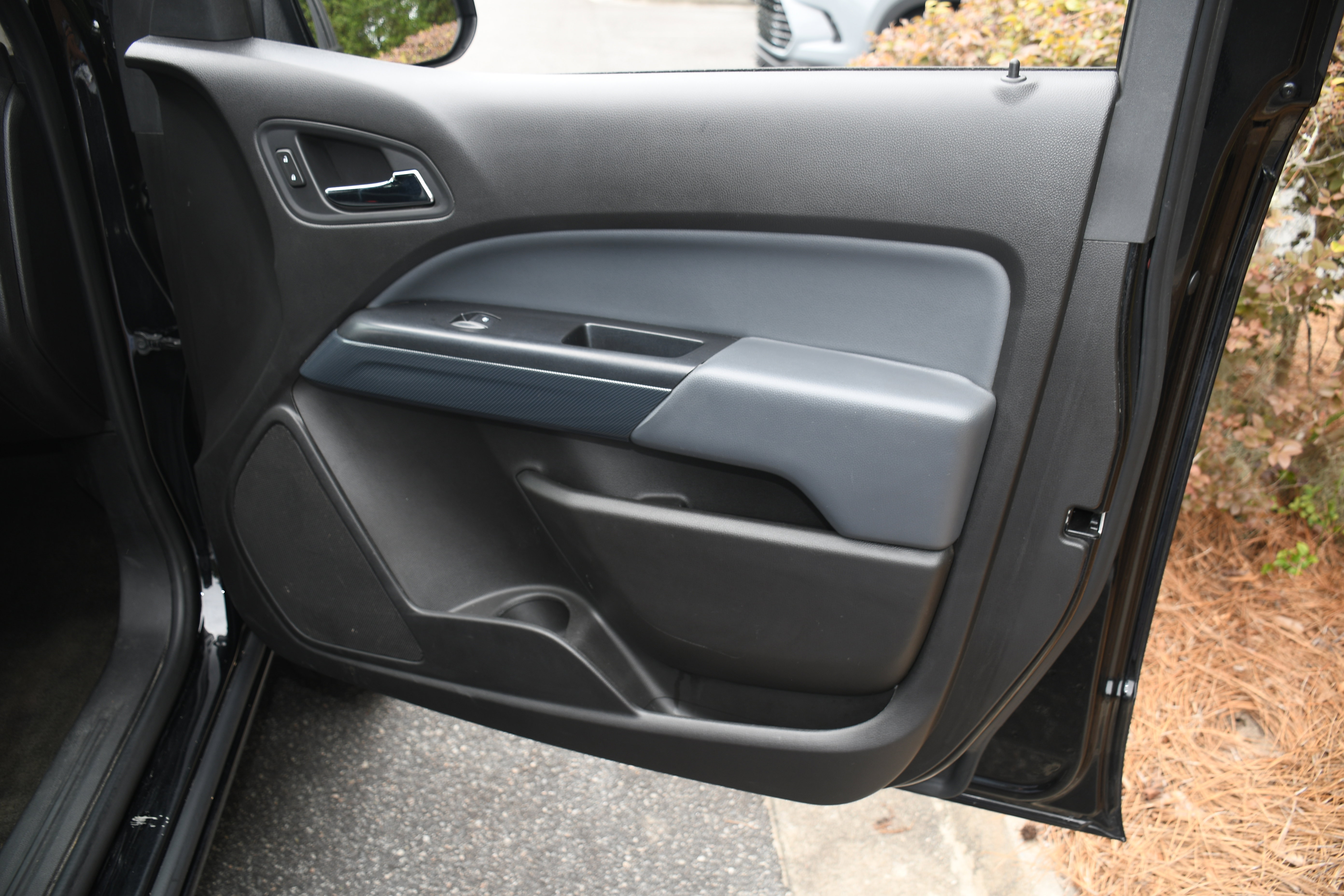 Used 2018 Chevrolet Colorado Z71 RWD image 17
