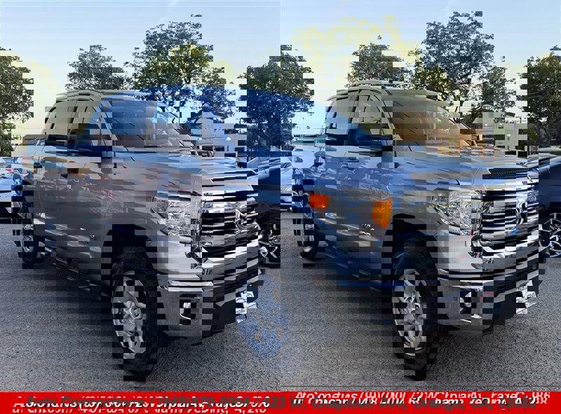 Used 2017 Toyota Tundra SR5 image 1