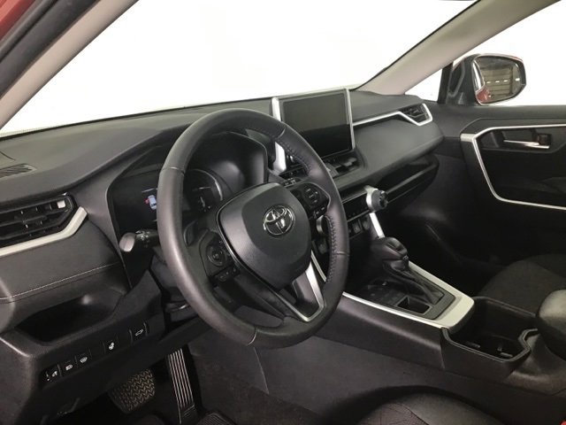 Used 2023 Toyota RAV4 XLE image 8