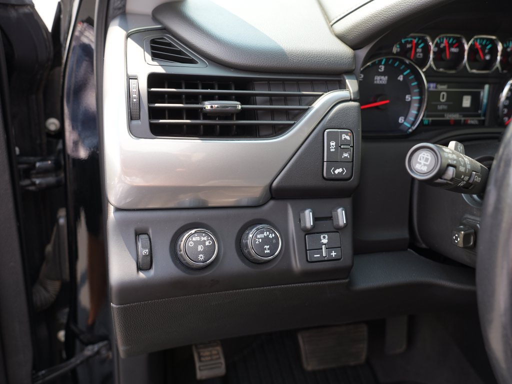 Certified 2020 Chevrolet Suburban Premier w/ RST 6.2L Performance Edition AWD/4WD image 16
