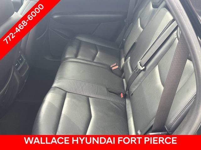 Used 2019 Cadillac XT5 Luxury FWD image 18