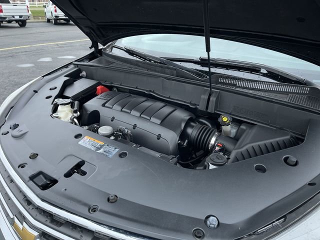 Used 2015 Chevrolet Traverse LT w/ Style and Technology Package image 28