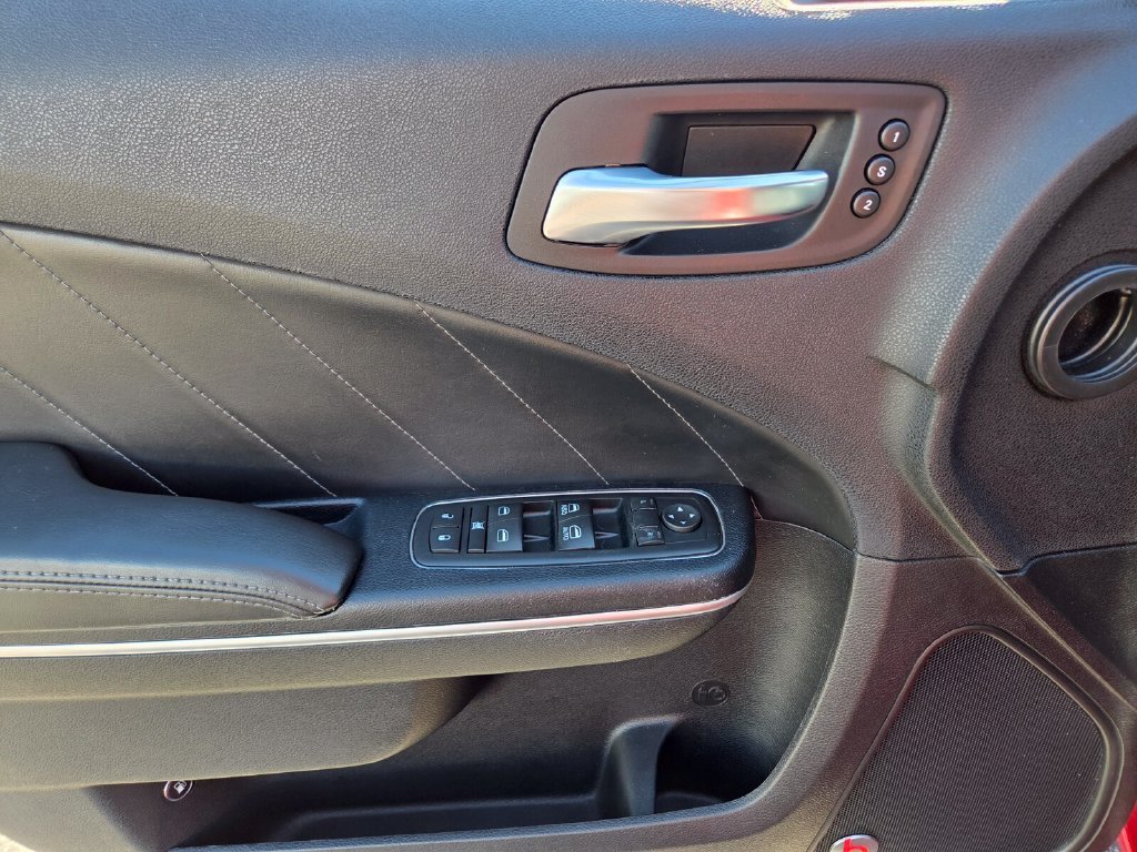 Used 2015 Dodge Charger SXT w/ Plus Group RWD image 23