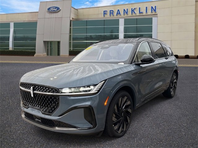 New 2026 Lincoln Nautilus Black Label w/ Jet Appearance Package image 3