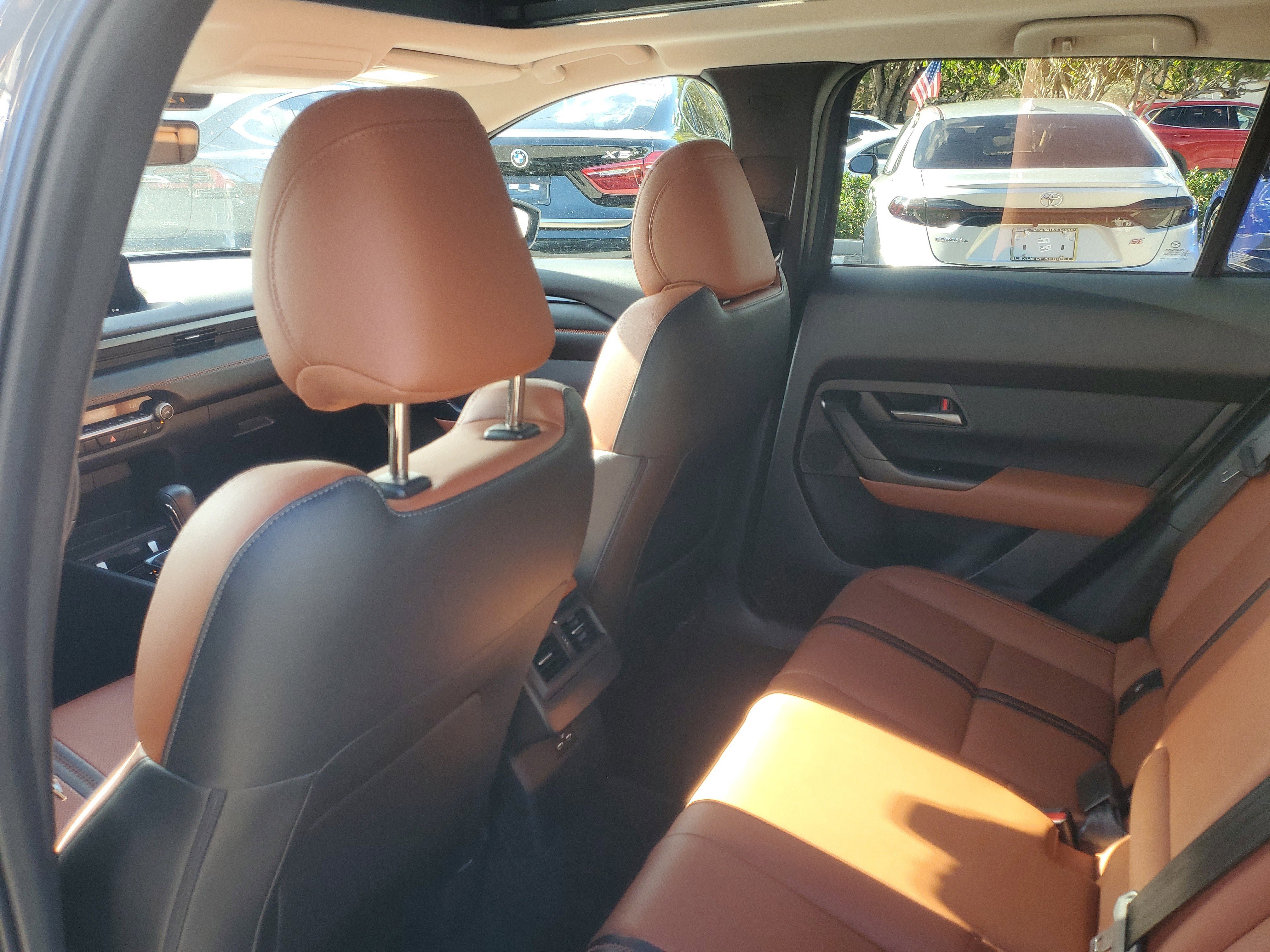 Used 2023 MAZDA CX-50 Meridian Edition w/ Apex Package image 12