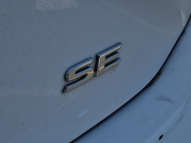 Used 2025 Toyota Camry SE FWD image 10