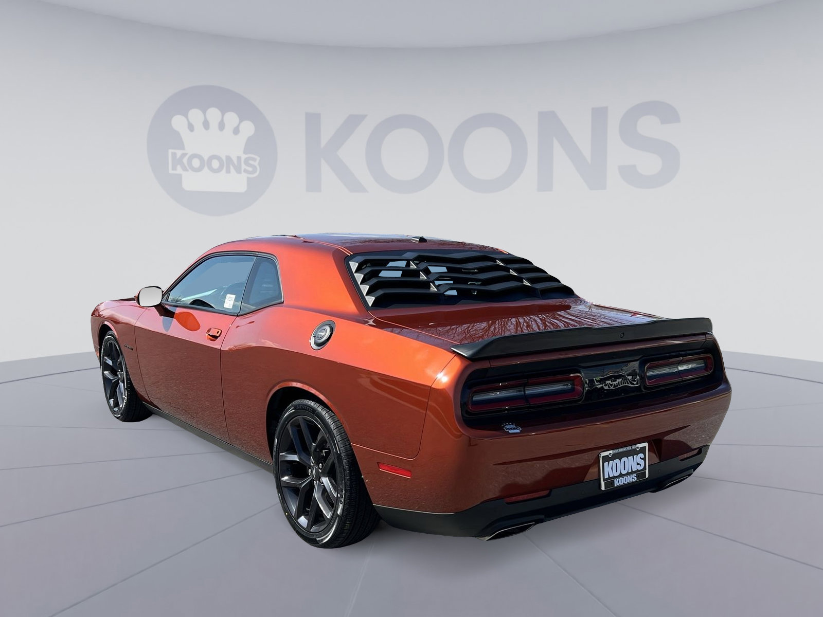 Used 2022 Dodge Challenger R/T w/ Blacktop Package image 4