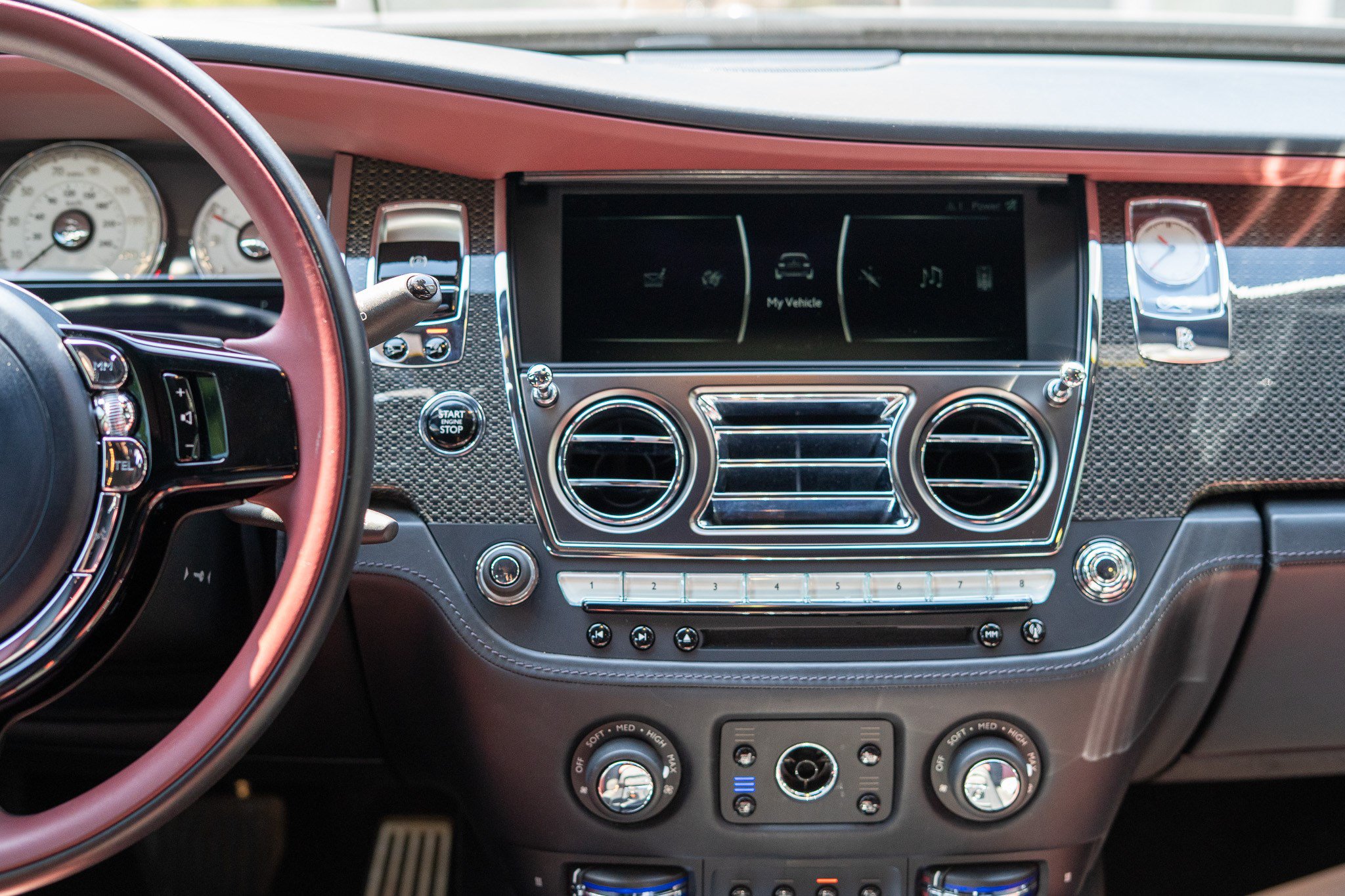 Certified 2018 Rolls-Royce Ghost RWD image 4