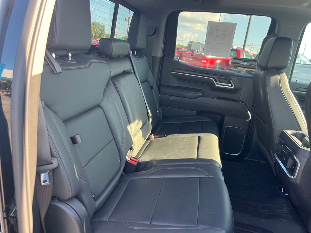 Used 2022 GMC Sierra 1500 SLT w/ SLT Premium Plus Package image 27